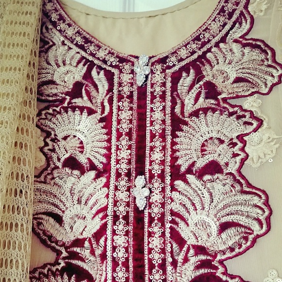 Pakistani designer Mina Hasan Shalwar suit - Picture 4 of 8